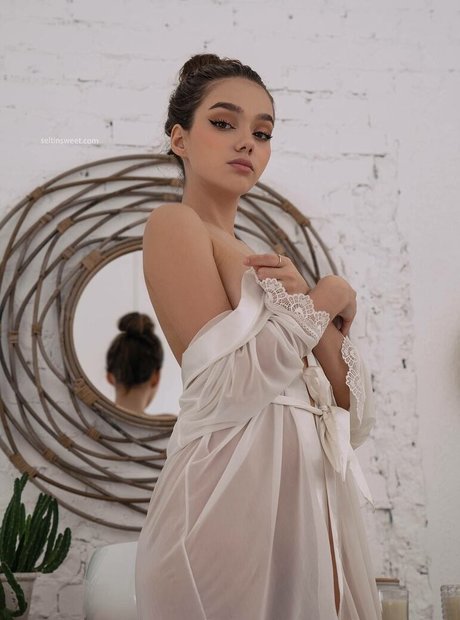 Seltin Sweety exclusive actress photo