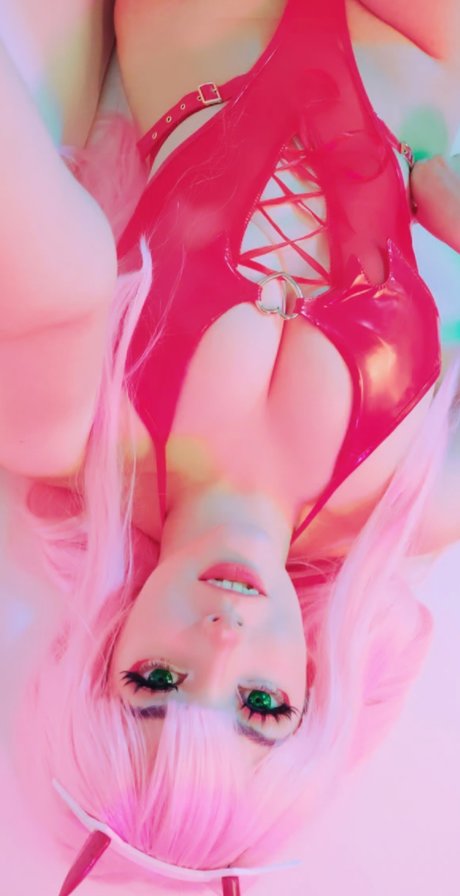 nerdy teen onlyfans top picture