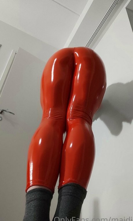 maidi perfect star photos