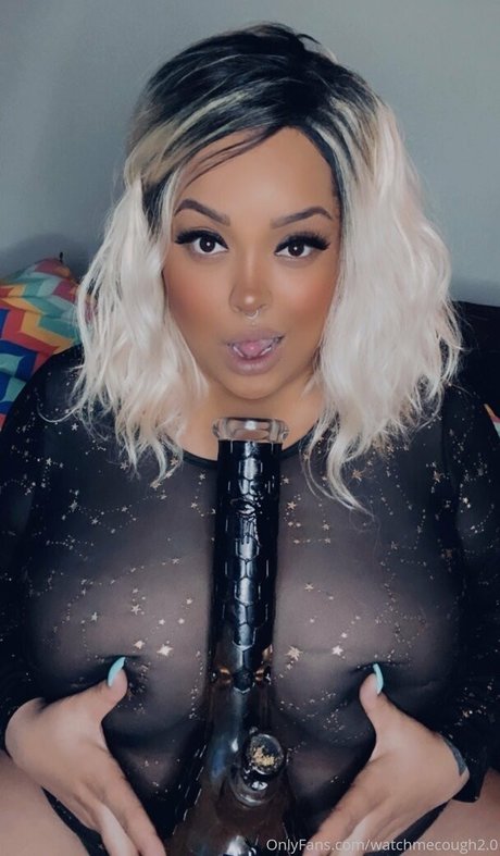 watchmecough2 0 high quality model photo