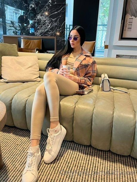 tattycool top actress pics