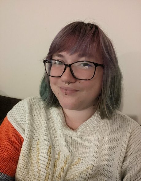 missfaukes nude actress galleries