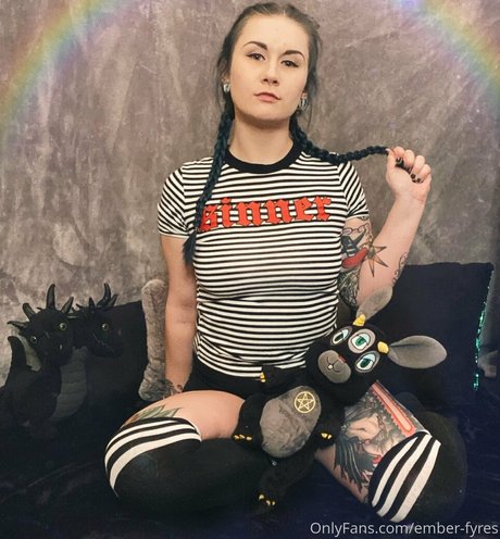 ember fyres star photos