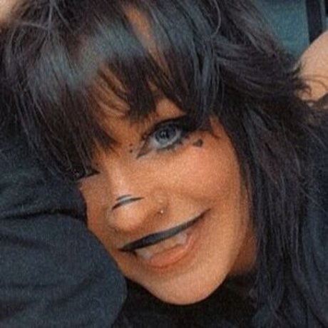 Birdcoup erotic actress galleries