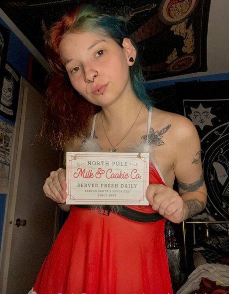 _Abandonedghost actress picture