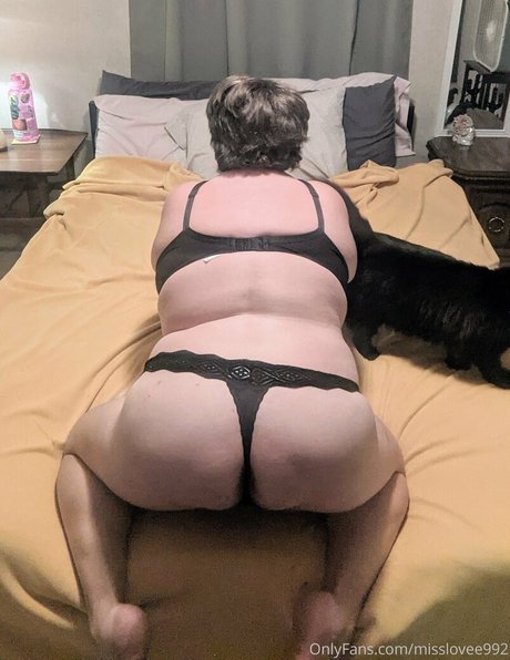 misslovee992 exclusive actress photo