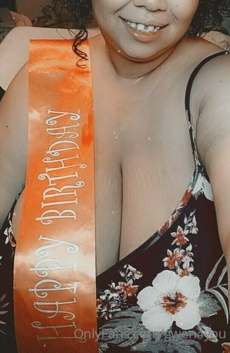 mirror onlyfans art nude photo