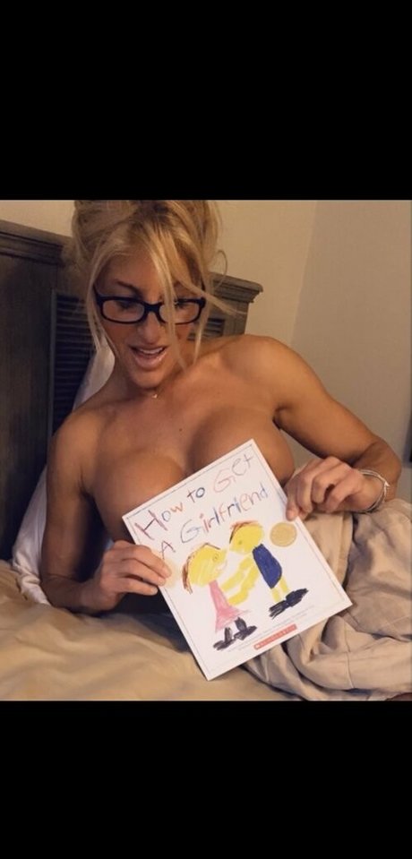 blonde trans onlyfans art nude img