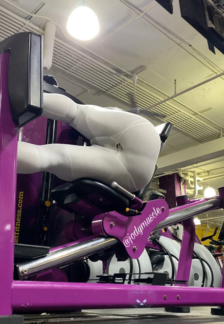 jodymuscle hd pornstar gallery