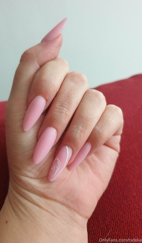 tsdelia erotic star picture