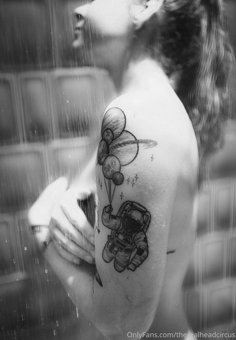 lesbian pussy onlyfans pornos images