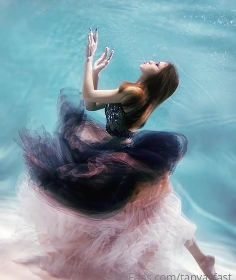 mirror onlyfans adult gallery