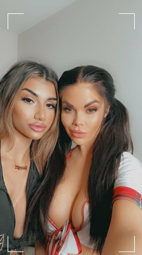 amateur wife onlyfans pretty photos