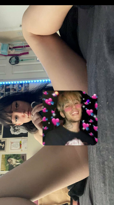 sweet little hunni sex star picture