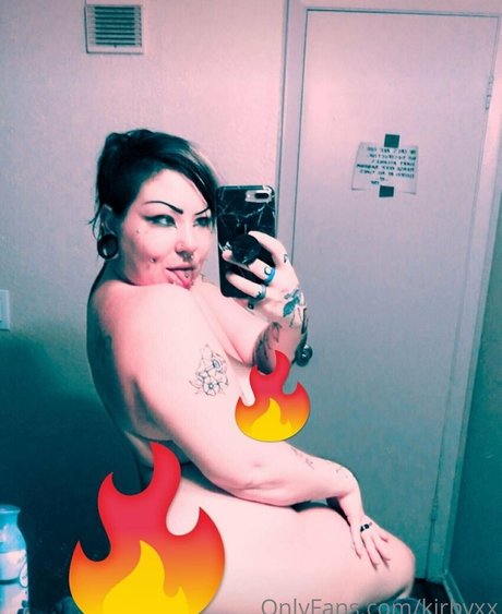 kirbyxx sexy model photos