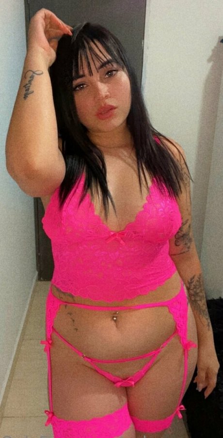 valencaroangelita pornstar erotic photos