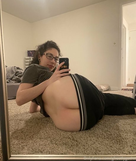 thick nude onlyfans porno photos