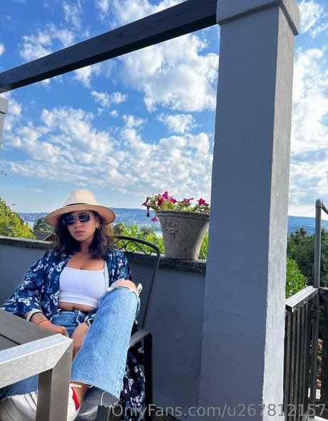 little dixie nude actress photos