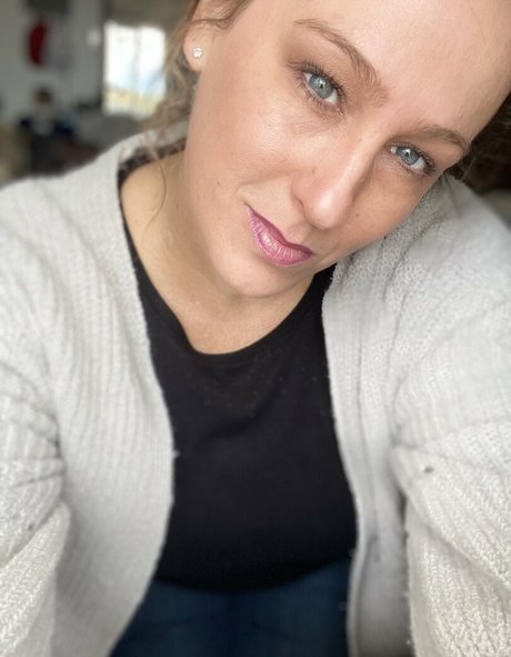 mncookies top actress images