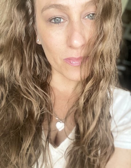 mncookies art actress pics