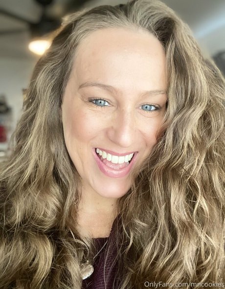 curvy sex onlyfans sexy images