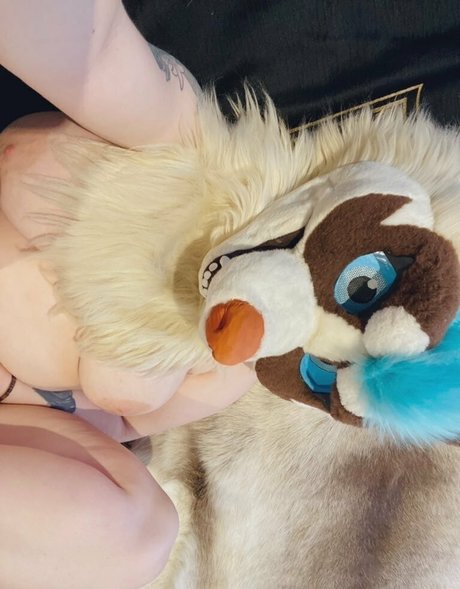 blonde milf onlyfans hot naked galleries