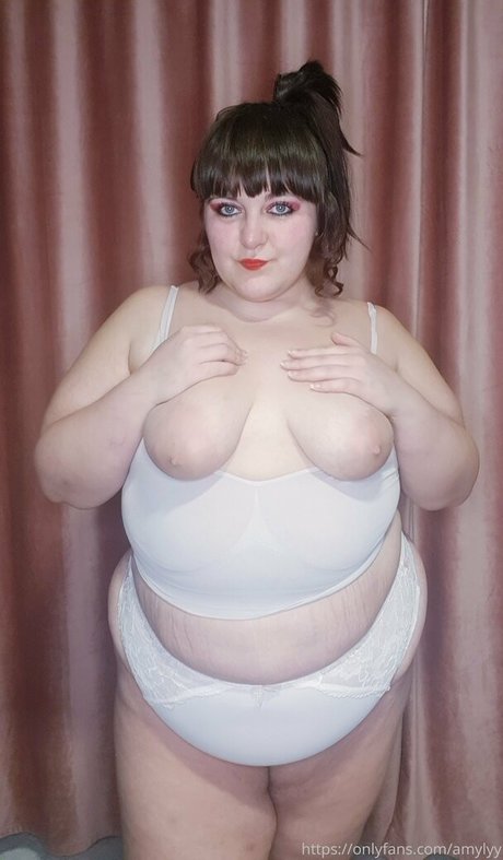 amylyy pornstar xxx galleries