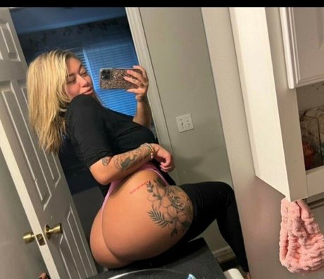 Meya Taylor_ pretty actress picture