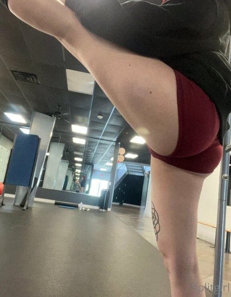 split girl model porn photo