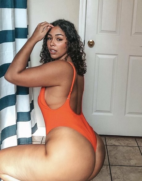 skinny model onlyfans hd image