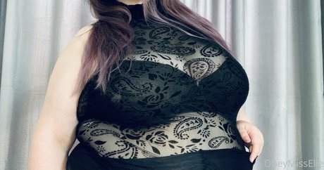 princess asian onlyfans nude image