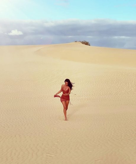 Lara Moreno best model photo