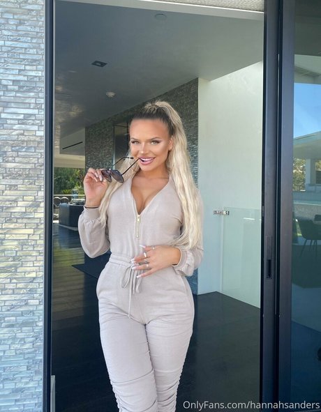 itshannahsworldd pornstar picture