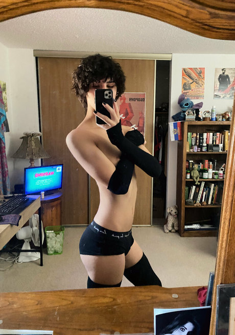 ArabianIliad xxx actress pics