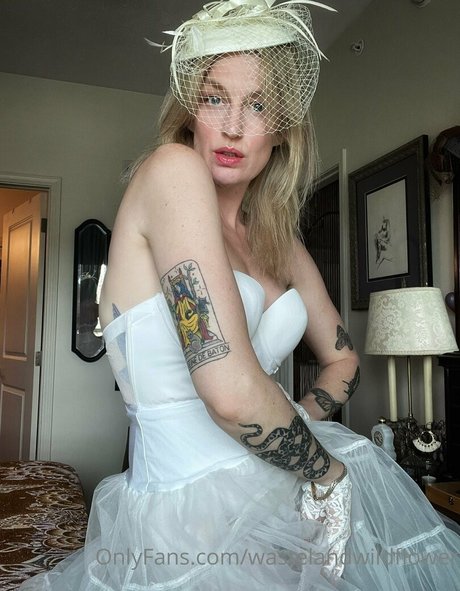 wastelandwildflower adult actress img