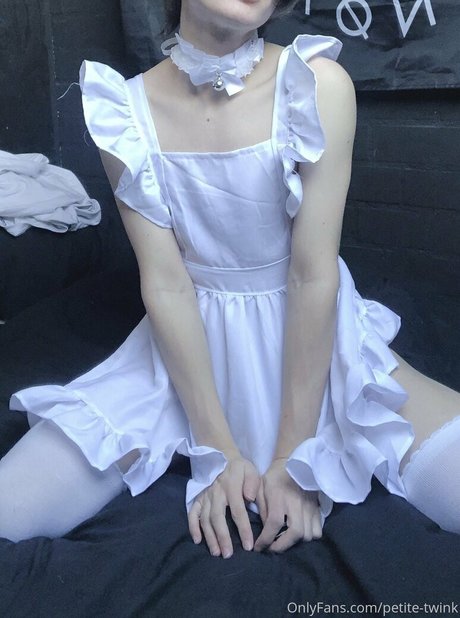 skinny redhead onlyfans xxx photo