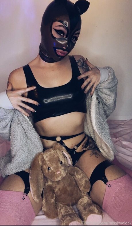 misslovelock art model archive