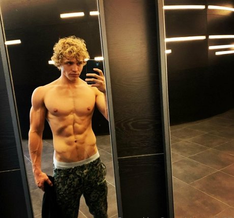 gangbang onlyfans sexy pic