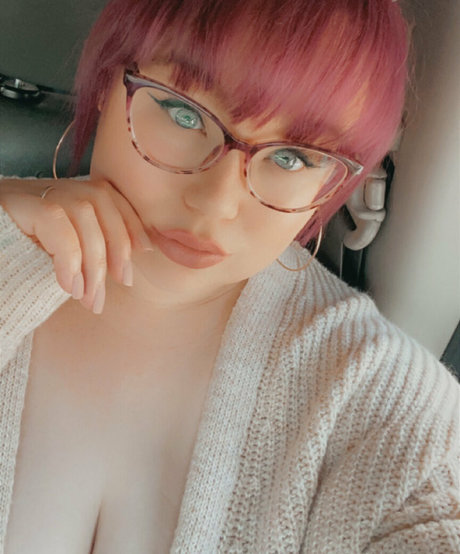 misshufflepuff93 art star img