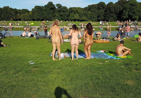 beautiful face onlyfans nude image