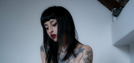 crybabyy19 pornstar nude picture