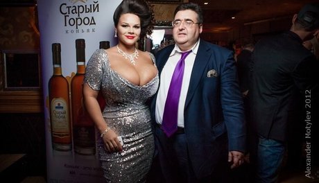 Maria Von Zarring star top gallery