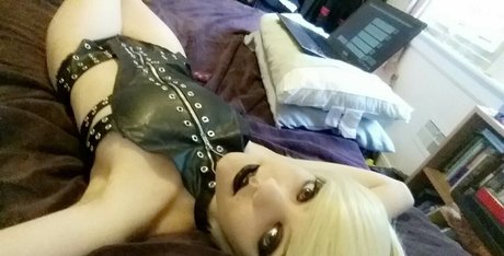 Mirthfulmollywhop pornstar hot galleries