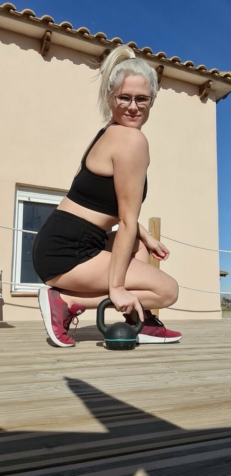 abifox12 exclusive pornstar images