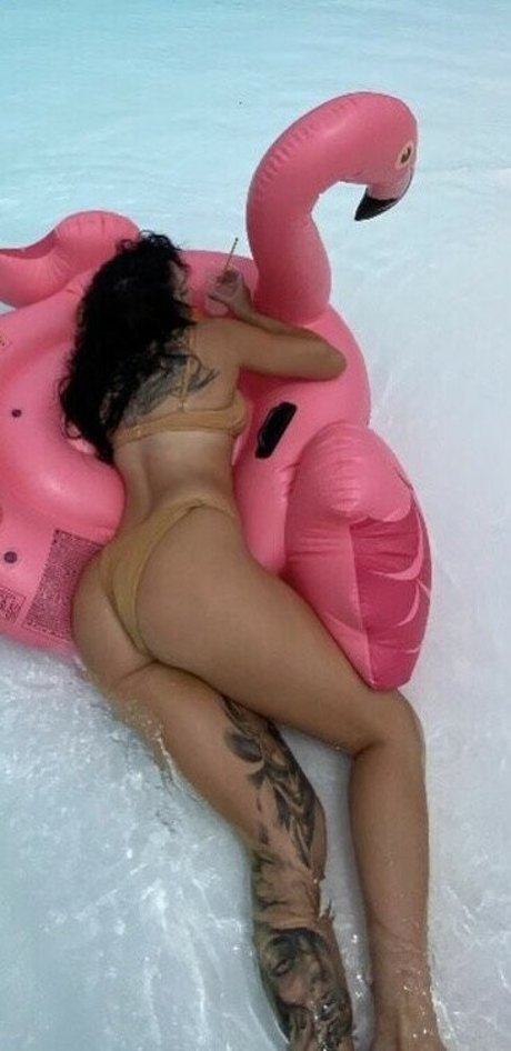 Youcancallmewenny hot star pic