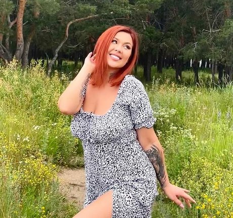 Marina Burnashova model hot image