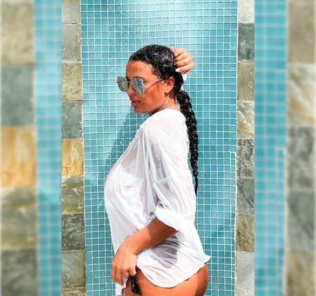 Marina Burnashova model high quality img