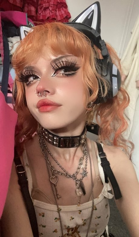 allmyheartbear model pornographic archive