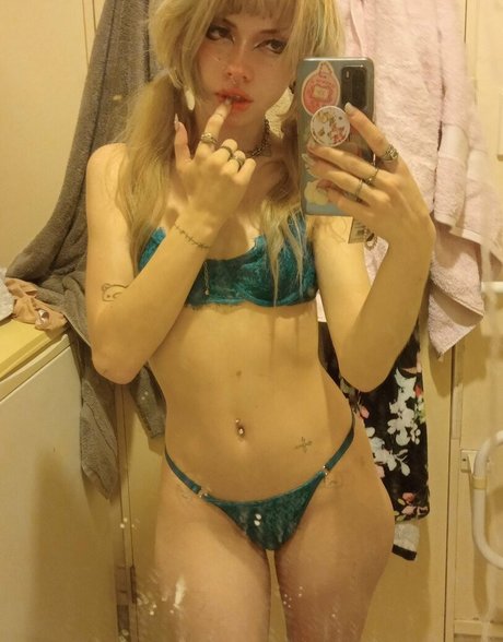 allmyheartbear nude pornstar archive