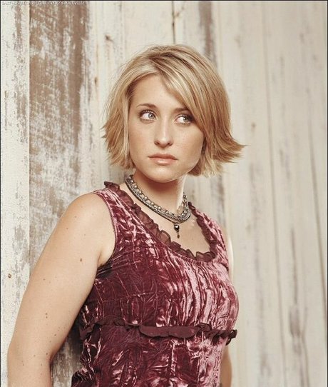Allison Mack pornstar nude photo